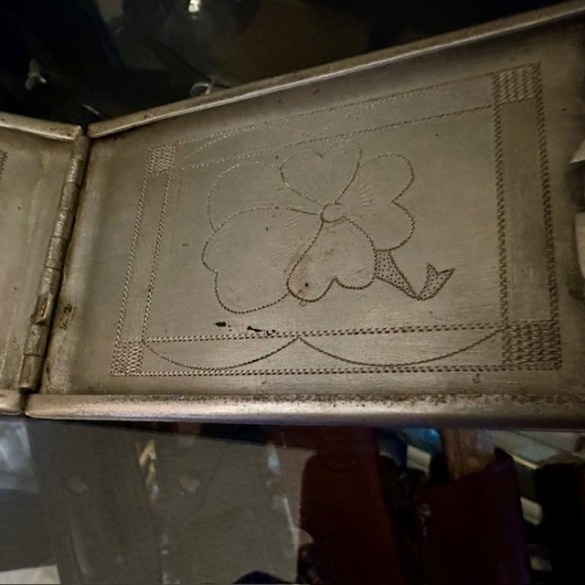 WW2 Italian POW Tin 4